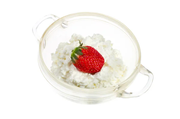 Strawberries and cottage cheese — Stock Photo, Image