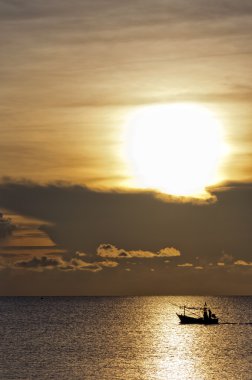 Sunrise balıkçı