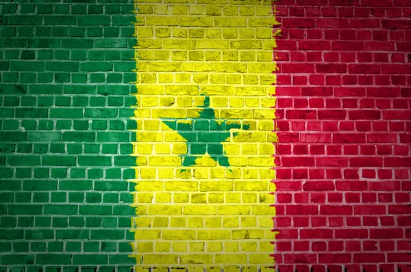 Кирпичная стена Сенегала — стоковое фото