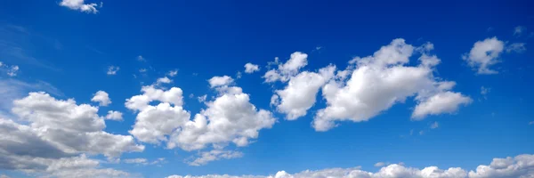 Wolkenpanorama — Stockfoto