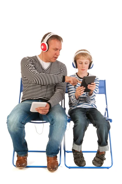 Vader en zoon spelen — Stockfoto