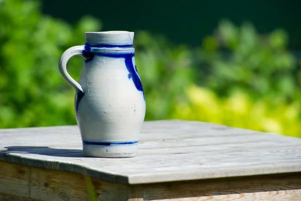 典型的荷兰 jar — 图库照片