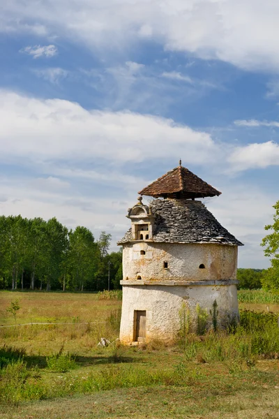 Oude duif toren in Frankrijk — Stockfoto