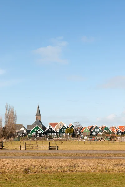 Typisk holländsk by — Stockfoto