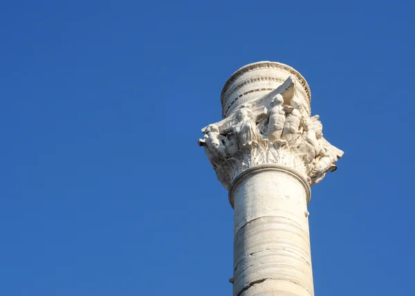 Via Appia pillar in Brindisi, Italy — Stock Photo, Image