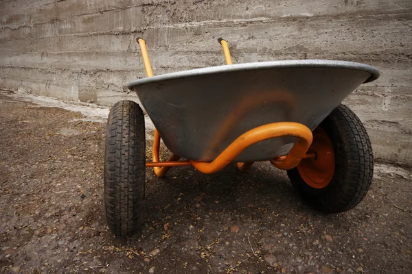 Orange farmer's two wheelbarrow — Stock Photo, Image