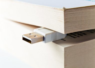 usb fiş ile kitap