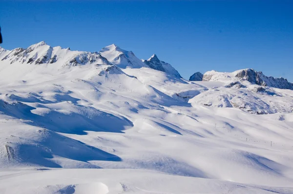 Vistas a la estación de esquí de Val Thorens, Francia — Foto de Stock