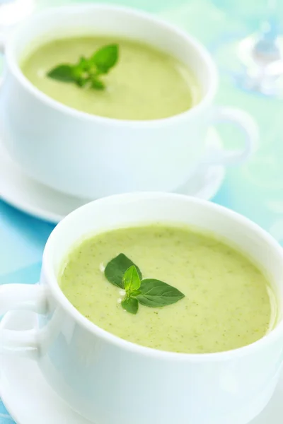 Sopa de legumes verdes — Fotografia de Stock