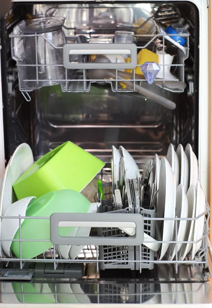 Buka mesin cuci piring — Stok Foto