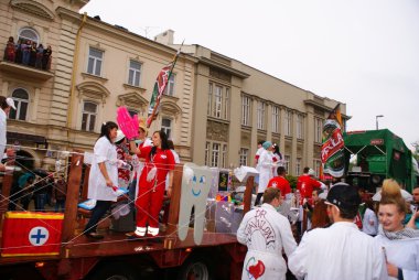 Öğrencilerin parti