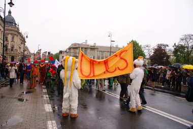 Öğrencilerin parti