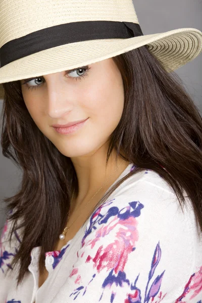 Nő, fehér kalapot — Stock Fotó