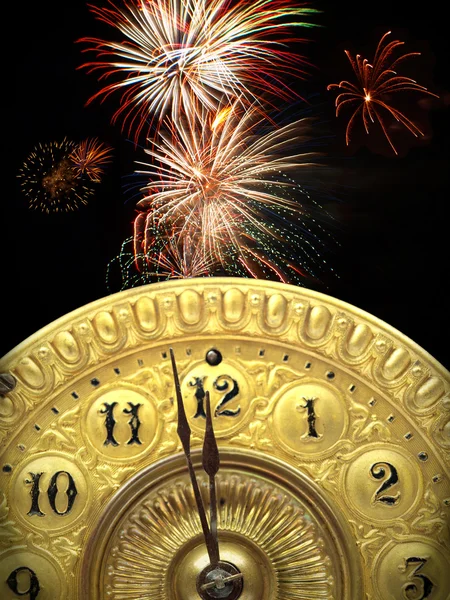 Novoroční odzvoní půlnoc — Stock fotografie