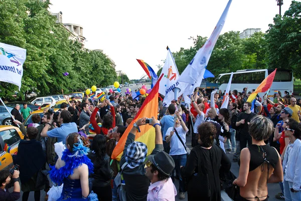 Deltagarna paraden på gay fest parad — Stockfoto