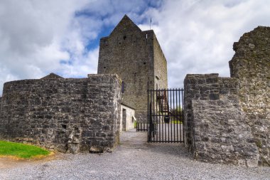 Athenry Castle clipart