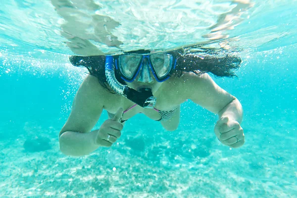 Snorkeling in the Caribbean Sea — Stock Photo, Image