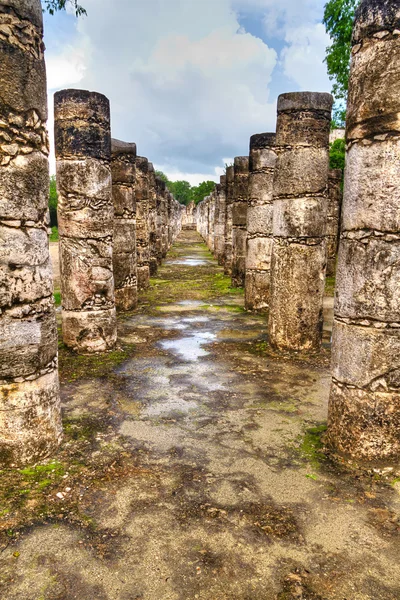 Templo de los Mil Guerreros en Chichén Itzá — Foto de Stock