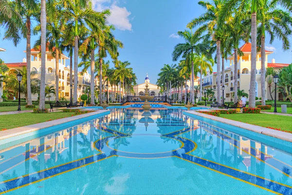 Resort tropical de lujo — Foto de Stock