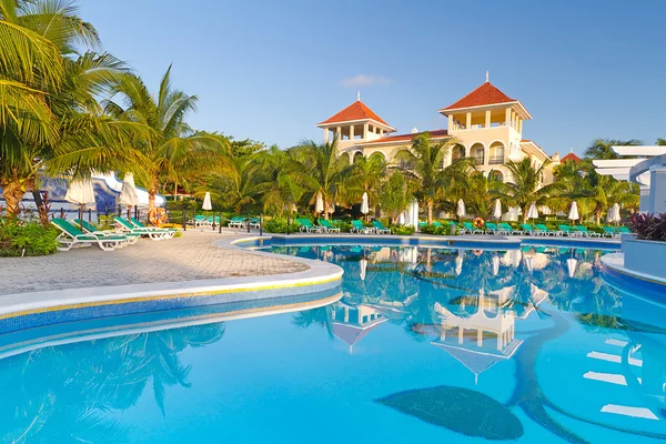 Lyxiga tropiska resort — Stockfoto