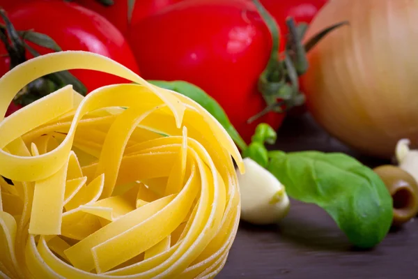 Pasta zum Kochen italienisch — Stockfoto
