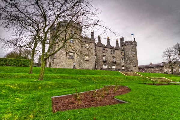 Kilkenny Burg in der Dämmerung — Stockfoto