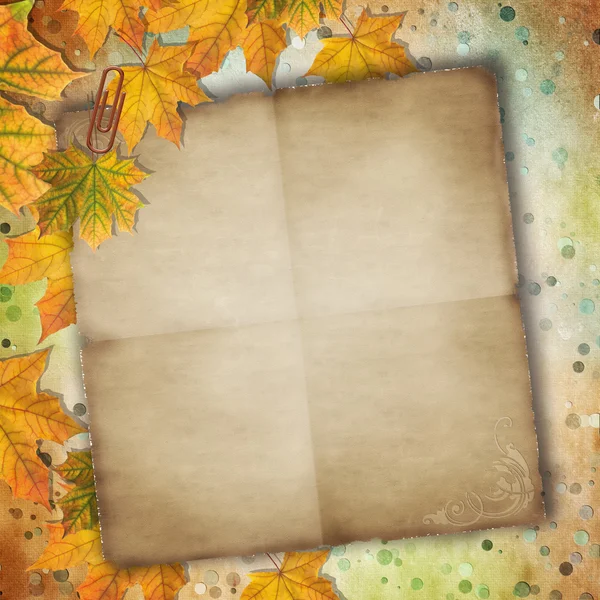 Starý papír s podzimními listy — Stock fotografie