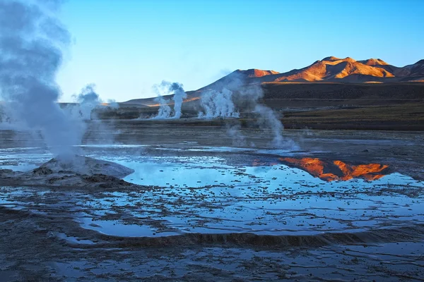 Gejzír tatio el pole v regionu atacama, chile — Stock fotografie