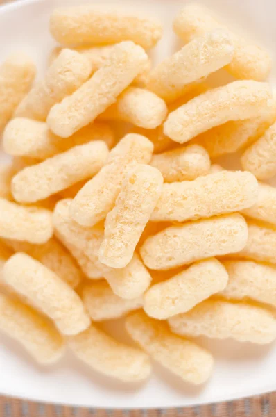 Солодкі кукурудзяні пластівці - Дитяче харчування — стокове фото