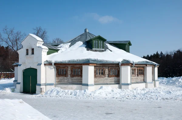 Manor van de grote Russische dichter van de 18de eeuw - lermontov — Stockfoto