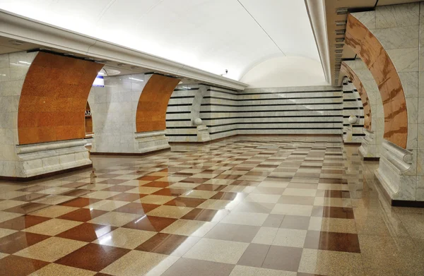 A estação "Parque da Vitória" do Metro de Moscovo, Rússia — Fotografia de Stock