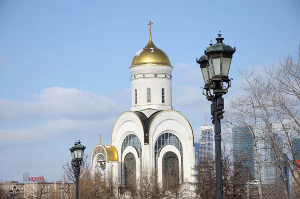 Chiesa di San Giorgio sul colle Poklonnaya a Mosca, Russia — Foto Stock
