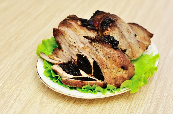 Meat baked with prunes — Stock Photo, Image