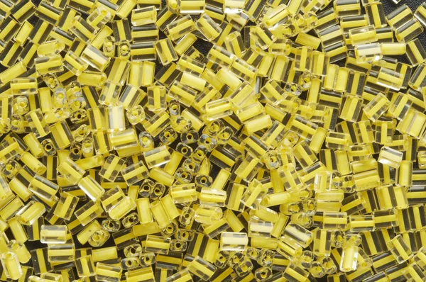 Yellow beads — Stock Photo, Image