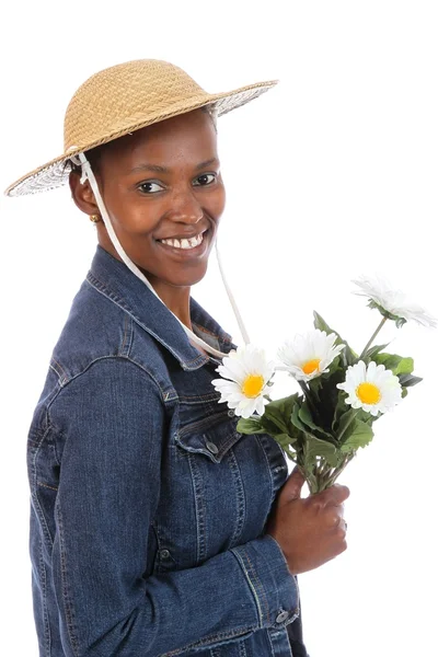 Schöne afrikanische Dame mit Blumen — Stockfoto