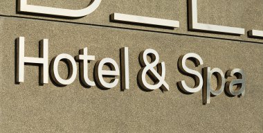 otel ve spa işareti