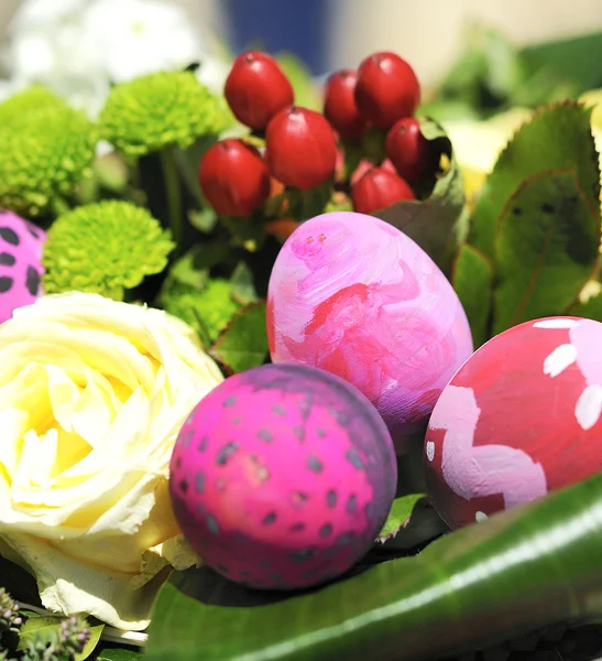 Some decorated easter eggs — Stock Photo, Image