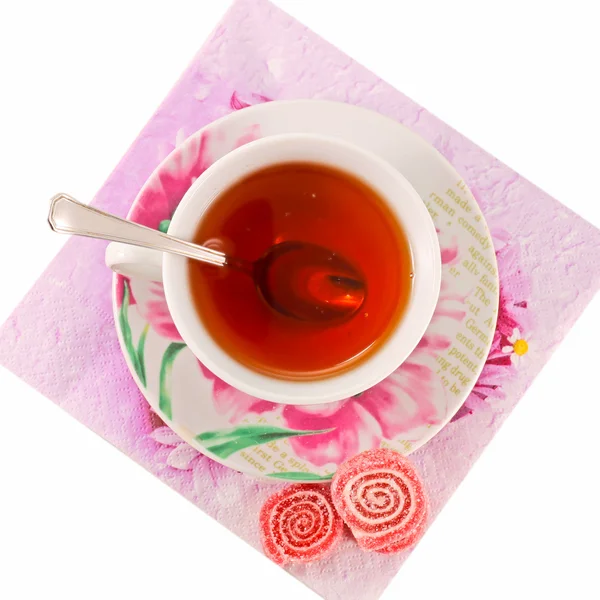 क्लासिक चाय कप और कैंडी — स्टॉक फ़ोटो, इमेज