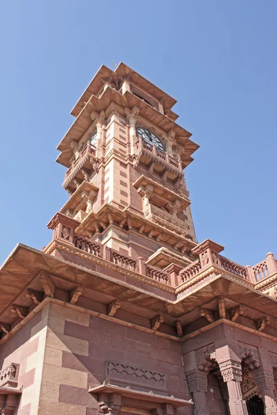 Вежа з годинником в місті Jodhpur — стокове фото