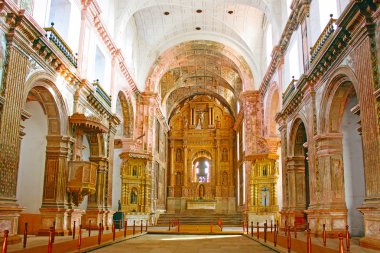 Manastır, kilise st francis assiisi