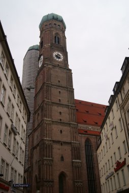 Çan kulesinde Münih