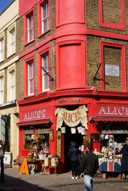 Shop in Portobello clipart