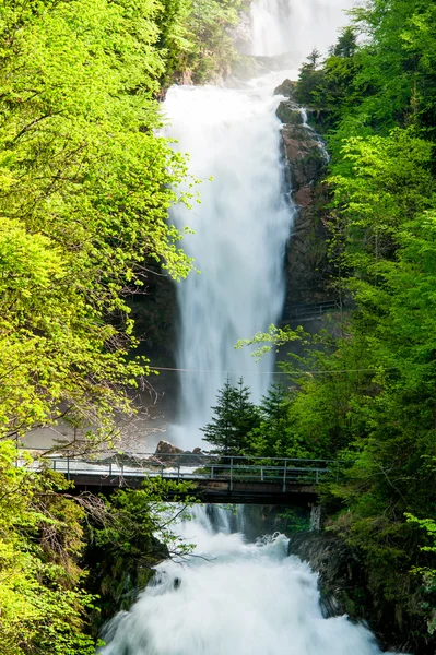 Cachoeira giessbach — Fotografia de Stock