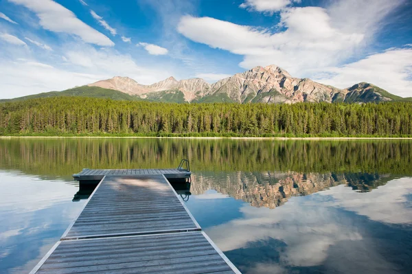 Patricia lake, Kanada — Zdjęcie stockowe