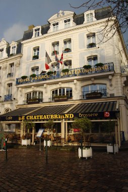 Hotel de France at Place Châteaubriand