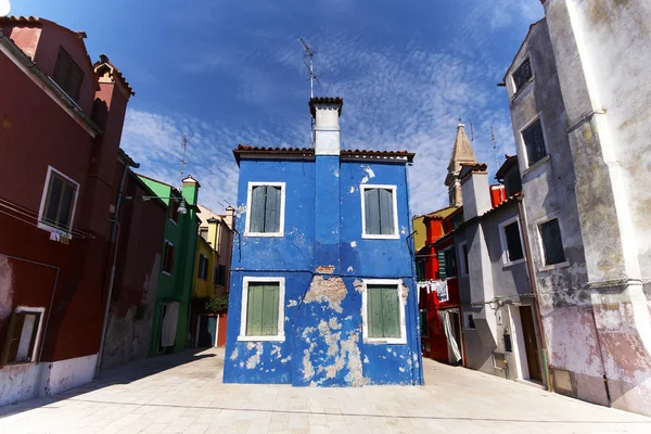 Casas coloridas de burano — Fotografia de Stock