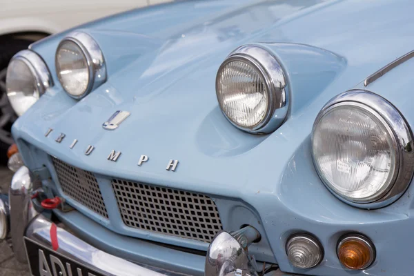 Headlights of TRIUMPH Spitfire 1500 from 1978 — Stock Photo, Image