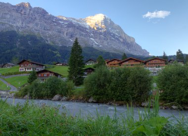 Grindelwald ve dağ eiger, gündoğumu, İsviçre
