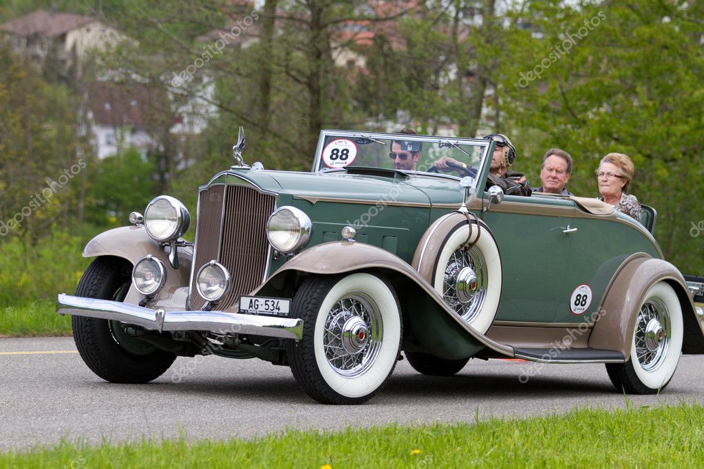 Vintage pre war race car Packard Cabriolet from 1932 – Stock Editorial ...