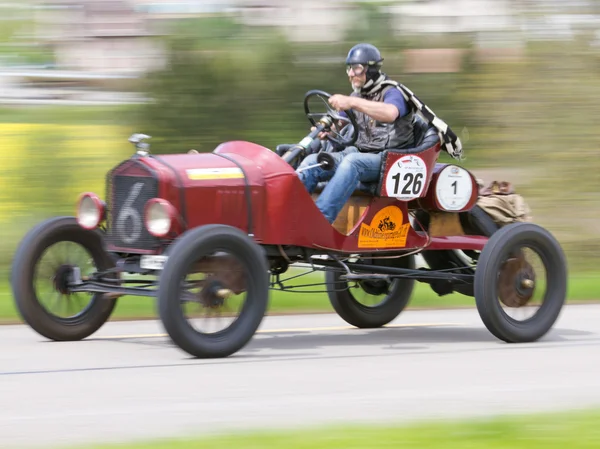 ビンテージ中古戦争レース車フォード t レーサー 1918 年から — ストック写真
